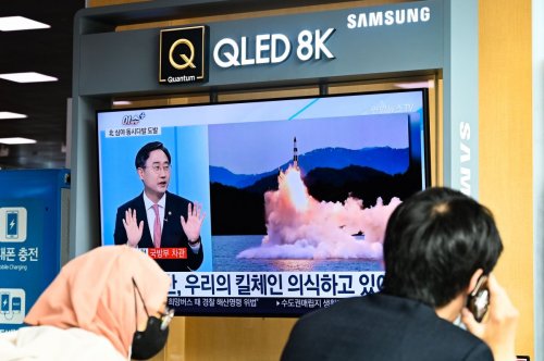 Japan says it will destroy North Korean missiles after satellite launch alert