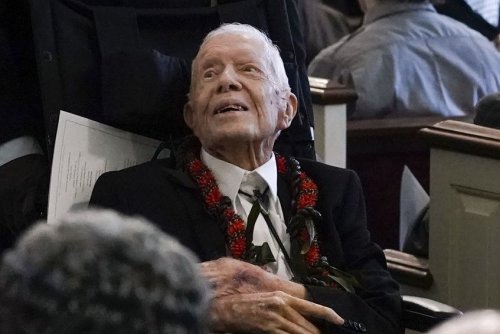 Jimmy Carter, close family, friends bid farewell to Rosalynn Carter