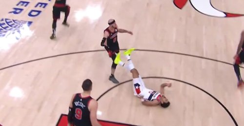Alex Caruso Got A Flagrant 1 For Flattening Jordan Poole After Poole Shoved Him