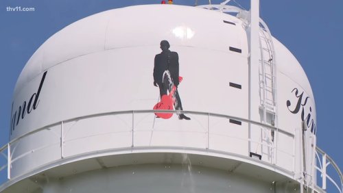 Someone Shot A Hole Into The Johnny Cash Water Tower To Make It Look Like He’s Taking A Whiz
