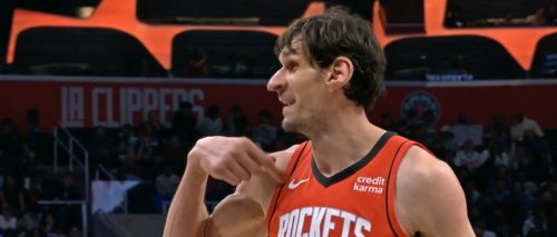 Boban Marjanovic Purposefully Missed A Free Throw To Give Clippers Fans Free Chicken
