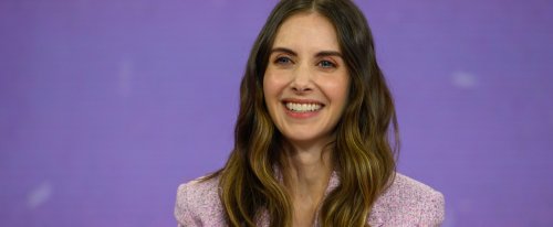 Before ‘Community,’ Alison Brie Was On A Failed Sitcom Pilot That Also Starred Jennifer Lawrence