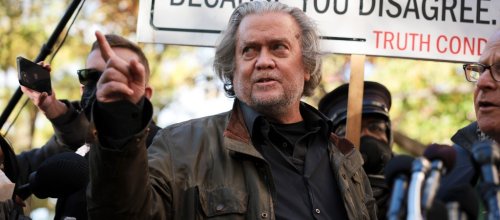 Steve Bannon Is Just Tossing Whatever Deranged Sh*t Pops Into His Head Against The Wall, Claims The ‘Deep State’ Wants To Assassinate Trump