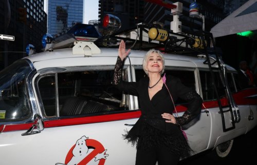 With Annie Potts Return To Ghostbusters, She Needs More Hubub, But Not Too Much Hubub