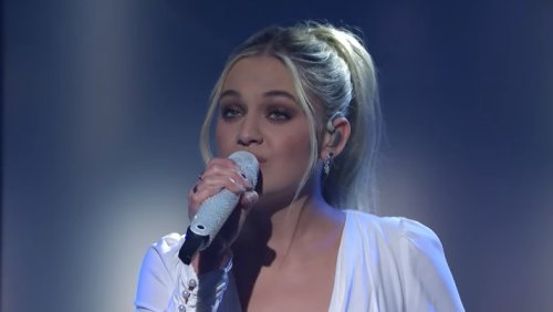 Kelsea Ballerini Put Her Heartache On Display In A Performance Of ...