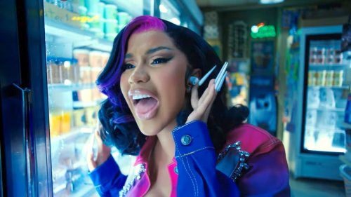 Cardi B Shows Off The Beats By Dre Studio Buds As Only She Can In An ...