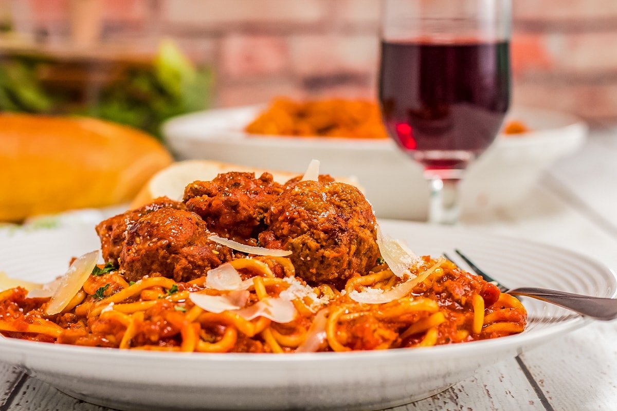 Instant Pot Spaghetti and Meatballs