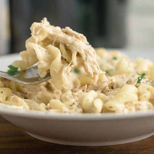 17 Ridiculously Easy Crock Pot Meals for When You Can't Even Think About Cooking