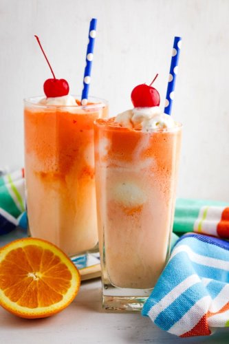 Orange Floats Are Perfect Summer Nostalgia in a Glass