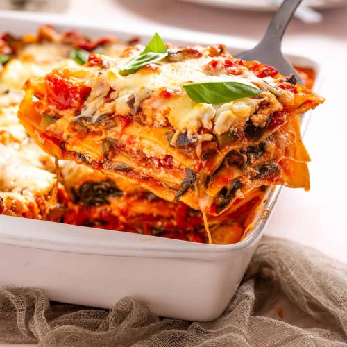 The Best Vegetable Lasagna (Easy, Cheesy, Meatless)