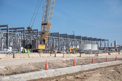 Microsoft Halts Work On Future Phases of Wisconsin Data Centers