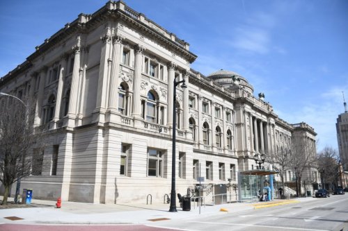 City Hall: Trump Could Kill Milwaukee’s Plan To Improve Building Energy Efficiency