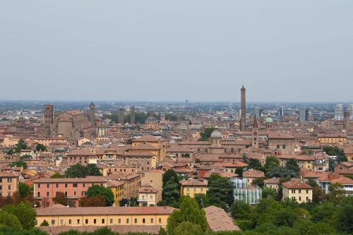 Bologna Sehenswürdigkeiten - unsere TOP 10 mit Karte