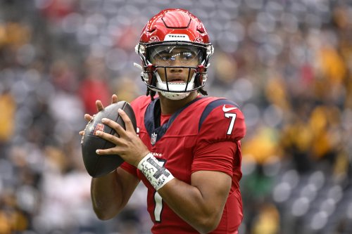 WATCH: Texans QB C.J. Stroud throws TD pass to WR Nico Collins against the Steelers
