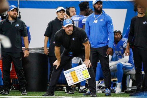 The Lions get jobbed by the refs in Green Bay and social media is angry