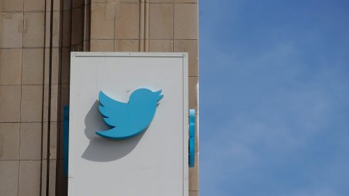 Twitter temporarily disables ability to tweet by text following recent hacks