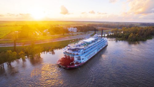 American Queen Voyages shuts down, cancels future cruises amid reported service issues