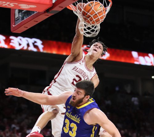 Arkansas Basketball Holds Steady In Latest Top 25 Rankings | Flipboard