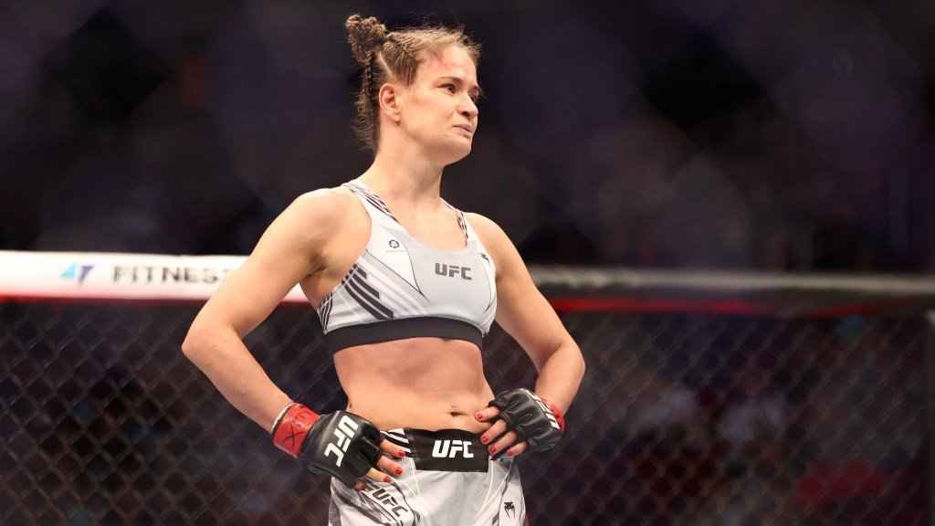 UFC Fight Night 207 pre-event facts: Can Karolina Kowalkiewicz avoid