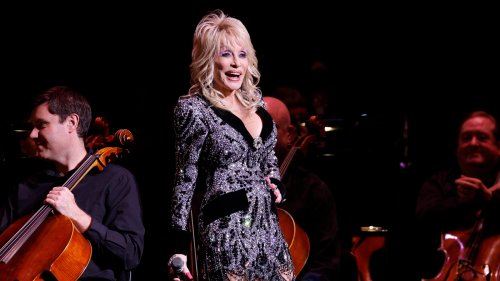 Dolly Parton says husband Carl Dean 'suffered' before death, visited Dollywood in secret