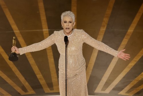 Jamie Lee Curtis Gave A Moving Speech After Her Best Supporting Actress