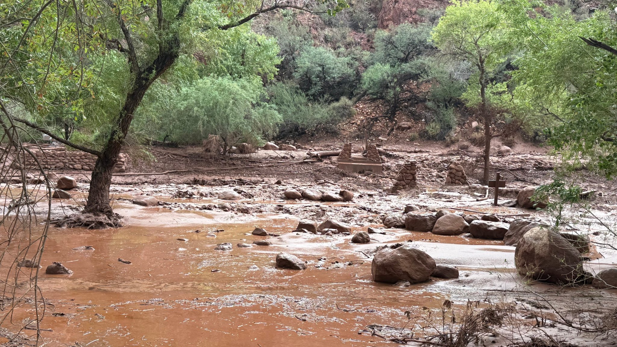 60+ people evacuated from Grand Canyon National Park amid flash floods