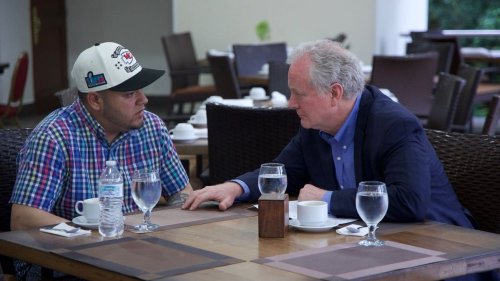 Sen. Chris Van Hollen meets with Kilmar Abrego Garcia, the man wrongly deported to El Salvador