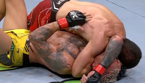 UFC free fight: Islam Makhachev captures vacant belt with dominant submission of Charles Oliveira