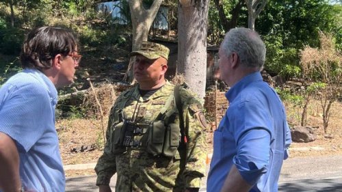 Van Hollen stopped at military checkpoint on way to Salvadoran prison