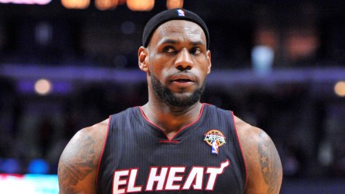 LeBron James bashes refs after Heat lose to Bulls