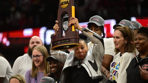 Dawn Staley shares Beyoncé letter to South Carolina basketball after national championship