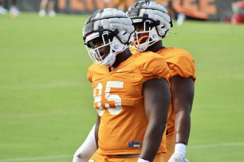 Tennessee Defensive Lineman Enters NCAA Transfer Portal | Flipboard