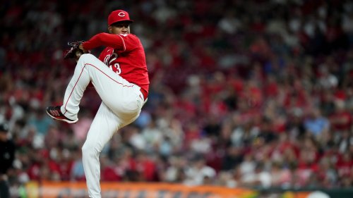 'We just collapsed:' Reds' postseason hopes take hit with historic meltdown