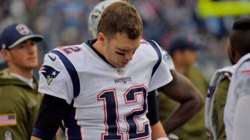 Bill Belichick explains pulling Tom Brady early in Week 10