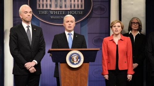 'SNL': Mike Pence takes on coronavirus with 'MAGA' face masks; Democratic contenders object