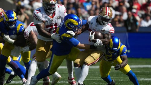 Kaelon Black surprisingly involved in NFL debut