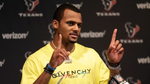 Deshaun Watson delivered an excellent breakdown of the Falcons defense in a minute