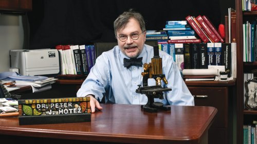 Anti-vaxxers loathe Dr. Peter Hotez. In his new book, he mourns their unnecessary deaths.