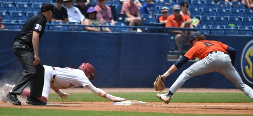 Photos Alabama Baseball Takes Down Auburn In Sec Tournament Flipboard 