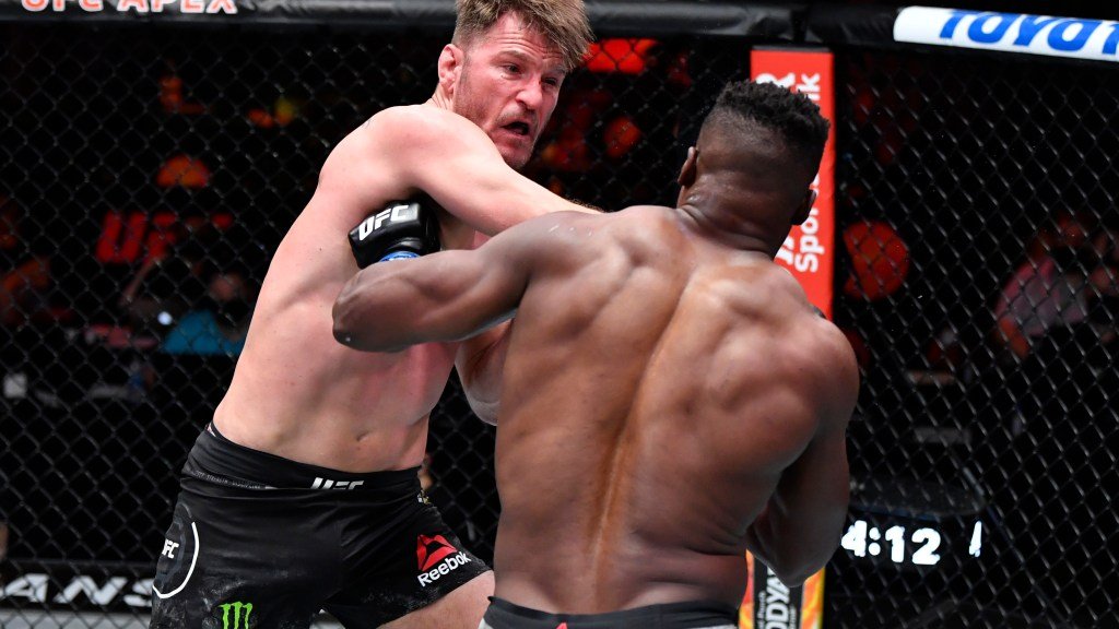 MMAJunkie - cover