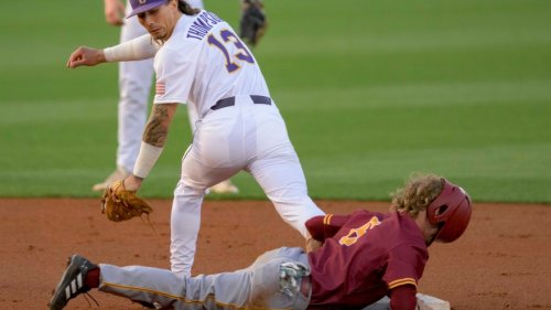 LSU Baseball Rankings Update: Rough week leads to Tigers falling out of some polls