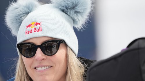 Lindsey Vonn is back. American is oldest woman to medal at a World Cup