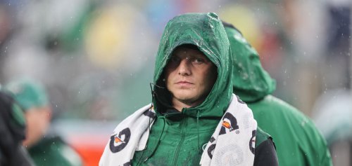 The Jets locker room could reportedly 'implode' if Zach Wilson isn't benched