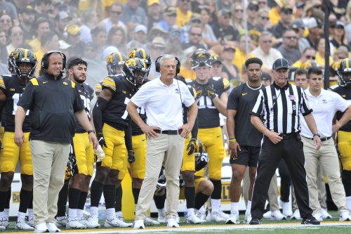 The chaotic energy of the Music City Bowl between Kentucky and Iowa makes it the perfect hate-watch