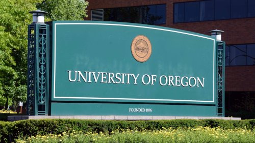 32 female athletes file lawsuit against Oregon citing Title IX violations