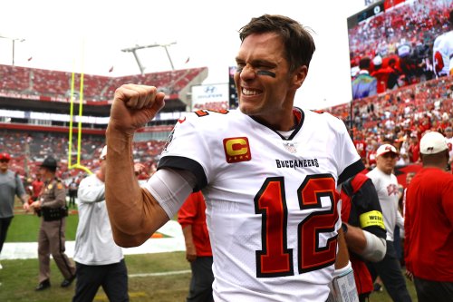 'LFG on to 2023!': Tom Brady takes to Instagram to toast Mike Evans ...