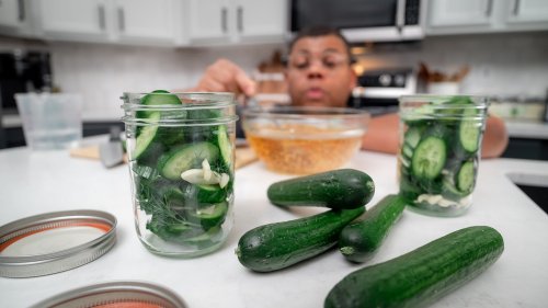 Got a craving for refrigerator pickles? Here’s our quick, delicious recipe.