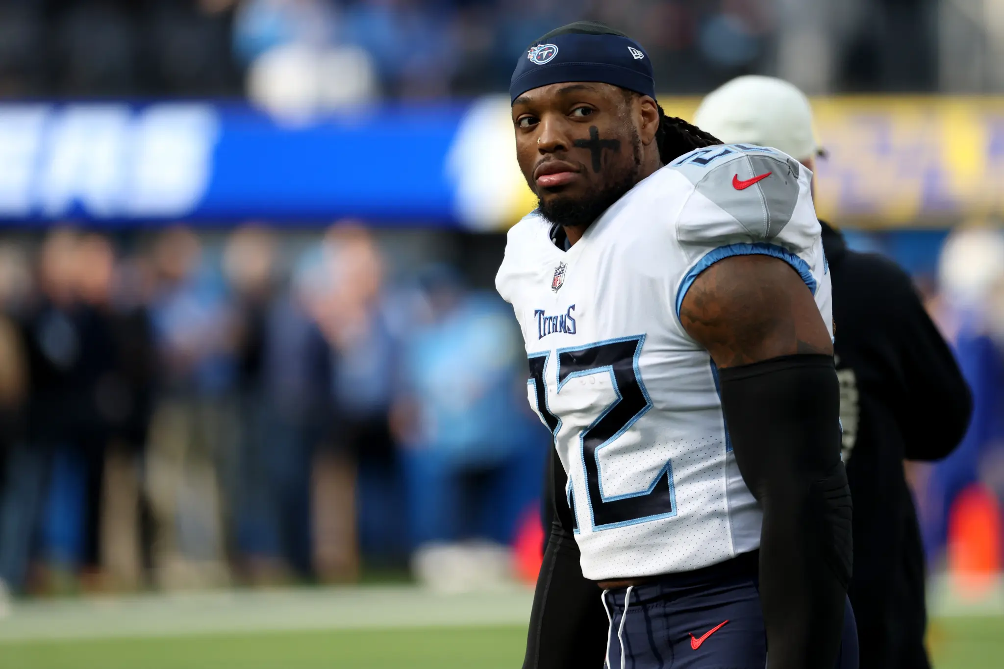 Derrick Henry'd truck them to dust - Fans believe Titans RB could defeat  invasion as social media dismisses viral alien corpse pictures