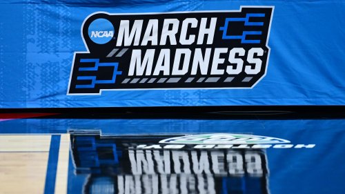 CBS's adorable March Madness breakdancing robots finally made their glorious return