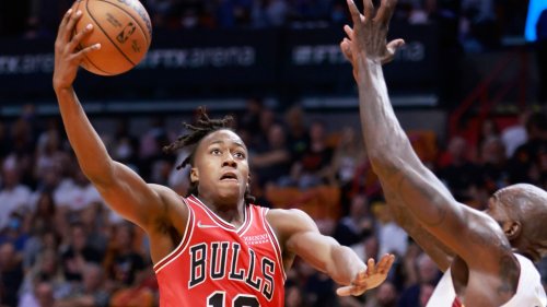 Ayo Dosunmu is quietly becoming a star for the Chicago Bulls